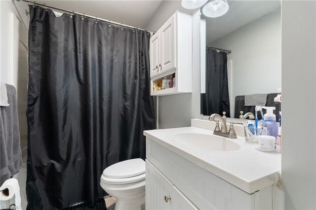 2110 Whitney Road, Winston-salem, NC 27106