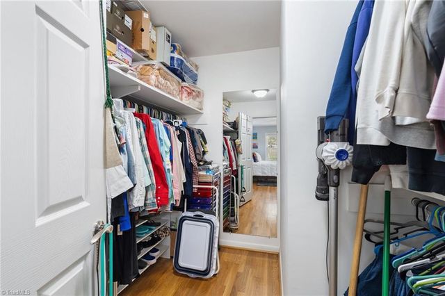 2110 Whitney Road, Winston-salem, NC 27106