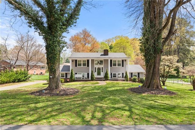 2110 Whitney Road, Winston-salem, NC 27106