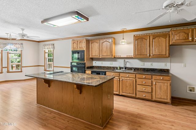 408 Taryn Court, Bristol, VA 24201