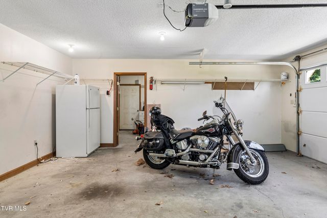 408 Taryn Court, Bristol, VA 24201