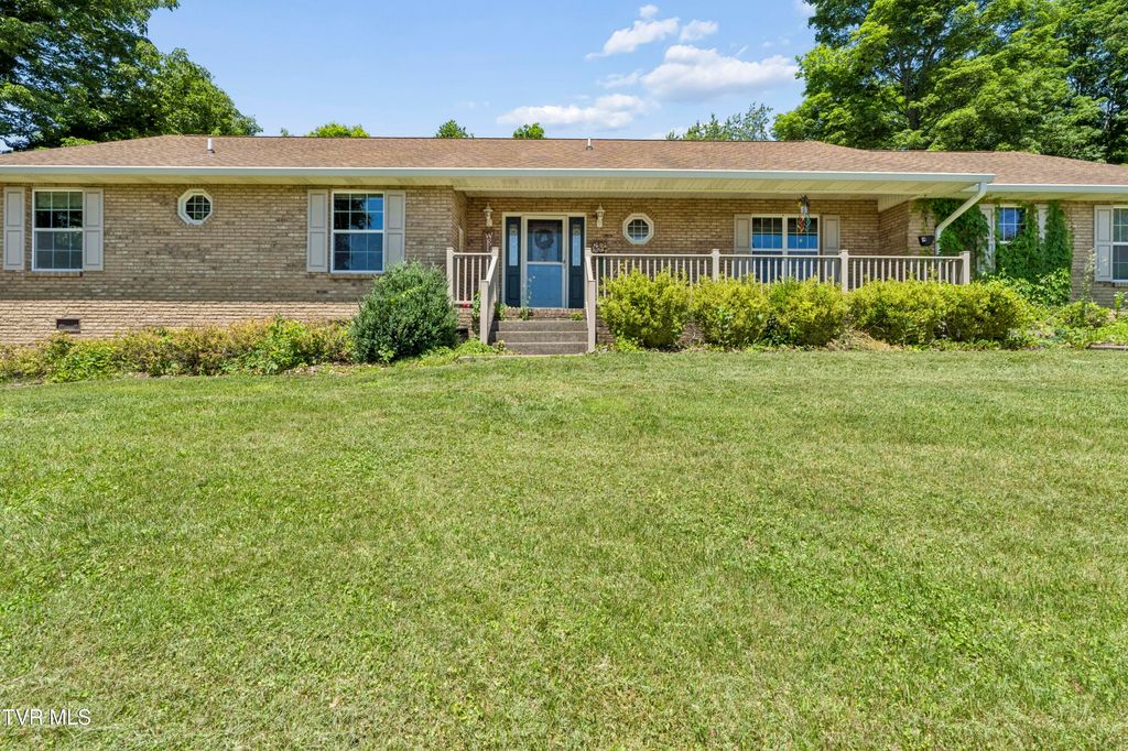 408 Taryn Court, Bristol, VA 24201