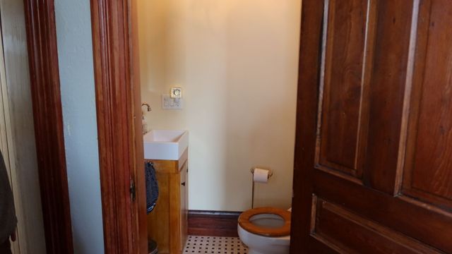 509 Singer Avenue, Lemont, IL 60439