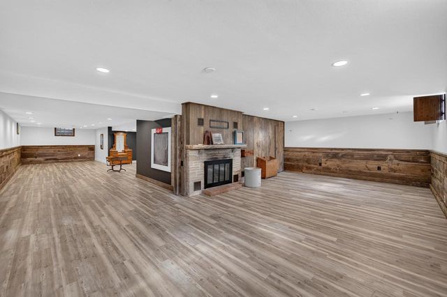 31 Hiawatha Circle, Madison, WI 53711