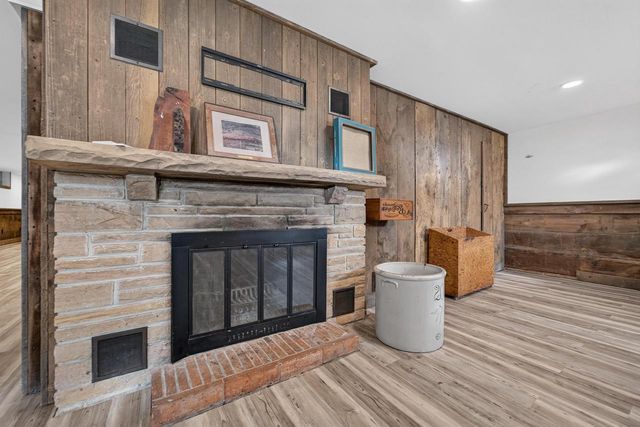 31 Hiawatha Circle, Madison, WI 53711
