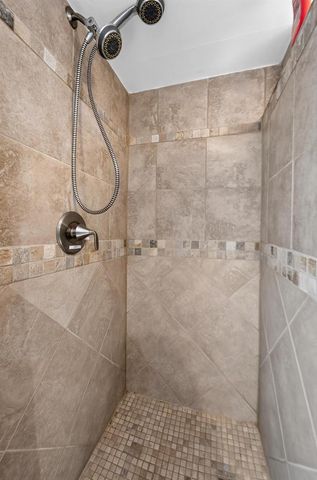 31 Hiawatha Circle, Madison, WI 53711