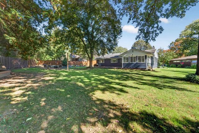 31 Hiawatha Circle, Madison, WI 53711