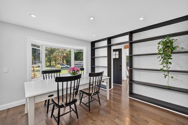 31 Hiawatha Circle, Madison, WI 53711