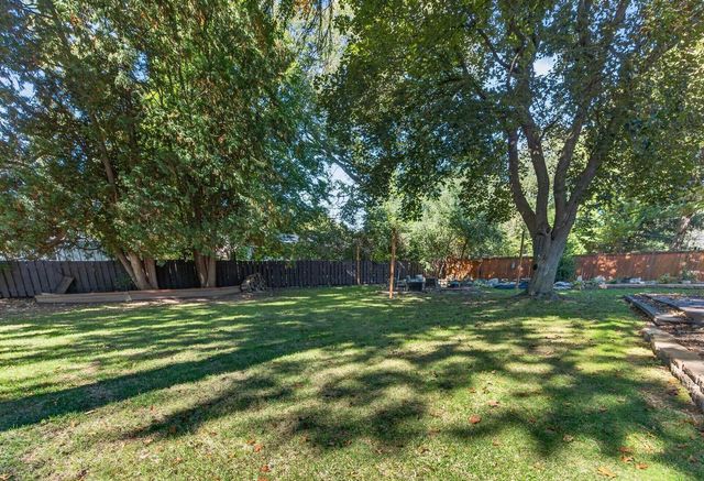 31 Hiawatha Circle, Madison, WI 53711