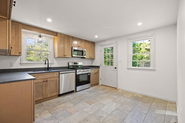 70 Cook Street, Billerica, MA 01821