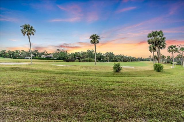 927 CAPRI ISLES BOULEVARD 7, Venice, FL 34292