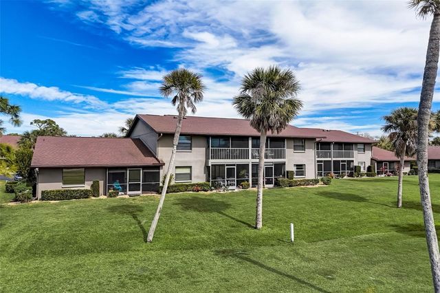 927 CAPRI ISLES BOULEVARD 7, Venice, FL 34292