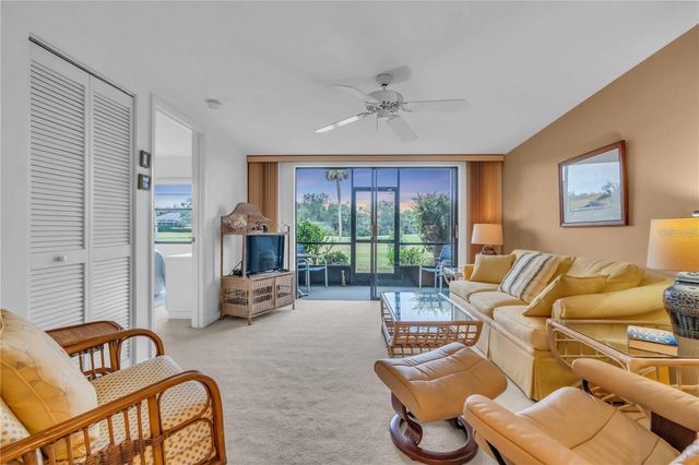 927 CAPRI ISLES BOULEVARD 7, Venice, FL 34292