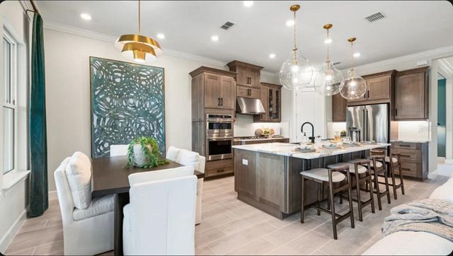 7672 MOONBEAM AVENUE, Sarasota, FL 34241