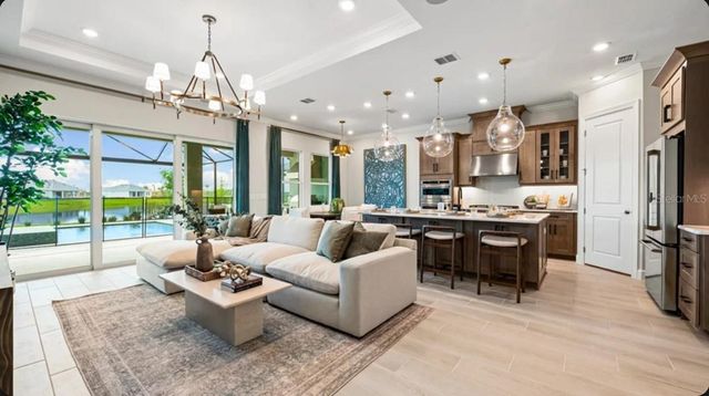 7672 MOONBEAM AVENUE, Sarasota, FL 34241
