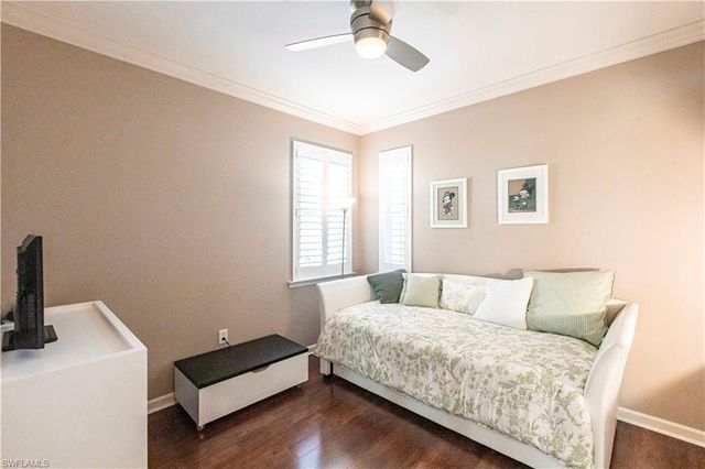 9508 Ironstone Ter Apt 102, Naples, FL 34120