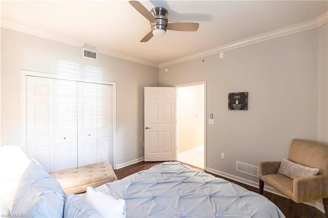 9508 Ironstone Ter Apt 102, Naples, FL 34120