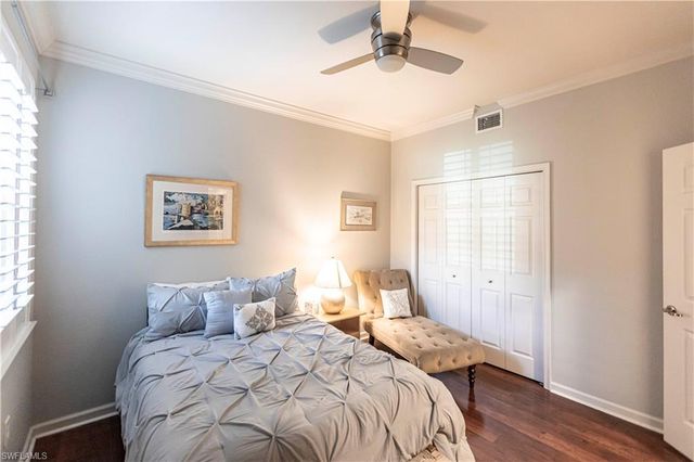 9508 Ironstone Ter Apt 102, Naples, FL 34120