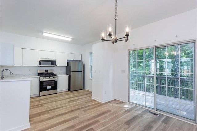 3967 Howell Park Road, Duluth, GA 30096