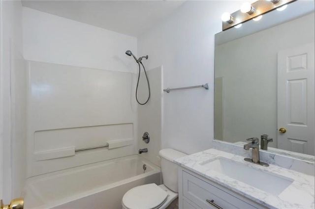 3967 Howell Park Road, Duluth, GA 30096