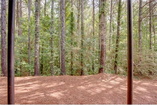 3967 Howell Park Road, Duluth, GA 30096