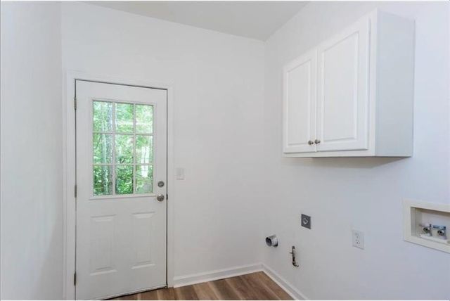 3967 Howell Park Road, Duluth, GA 30096