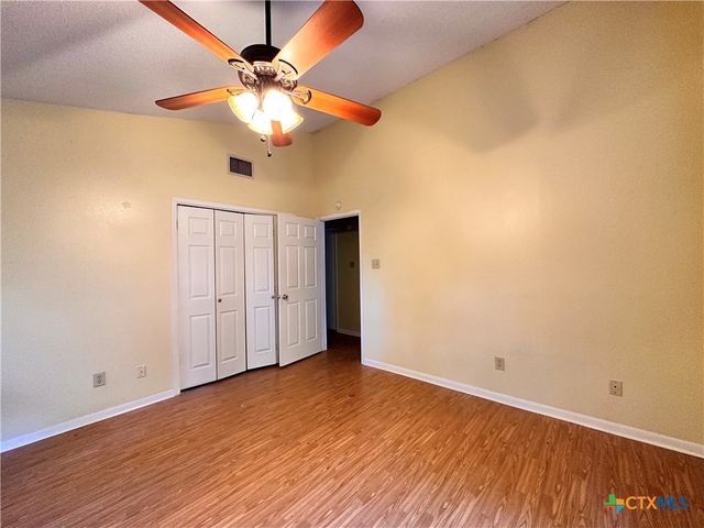 899 Hillyer Street, San Marcos, TX 78666