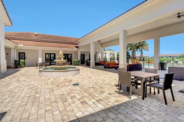 10043 Akenside Drive, Boca Raton, FL 33428