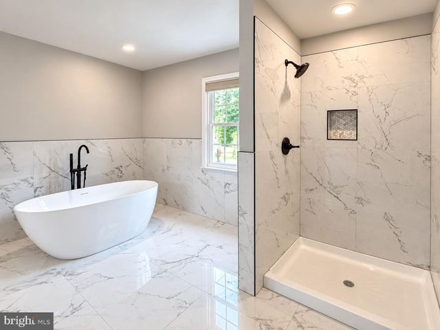 5629 GUNNER RUN RD, Churchton, MD 20733