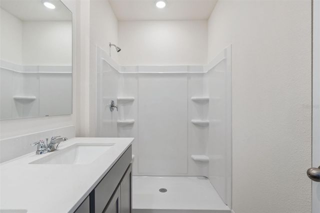 5539 TAVERNA LOOP, Winter Haven, FL 33884