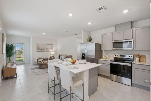 5539 TAVERNA LOOP, Winter Haven, FL 33884