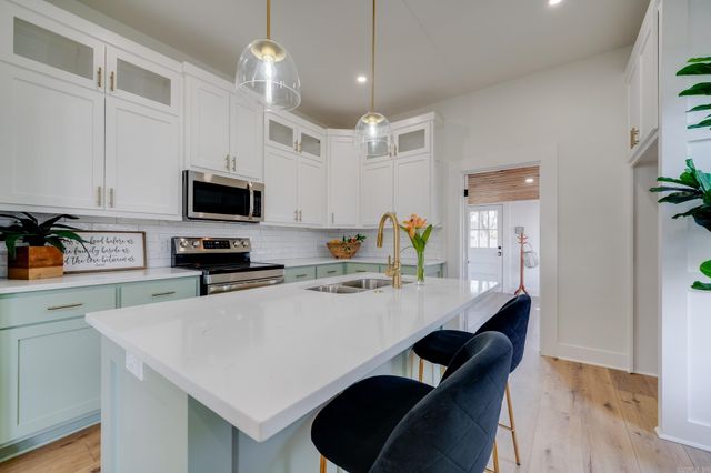 313 Oliver Street, Conway, AR 72034