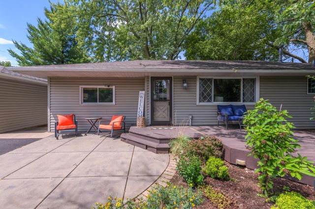 2024 Maple Street, Hastings, MN 55033