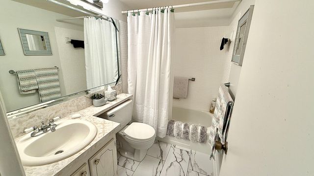 347 Tilford P, Deerfield Beach, FL 33442