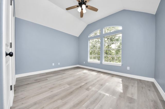 16203 Broken Timber Circle, Houston, TX 77095