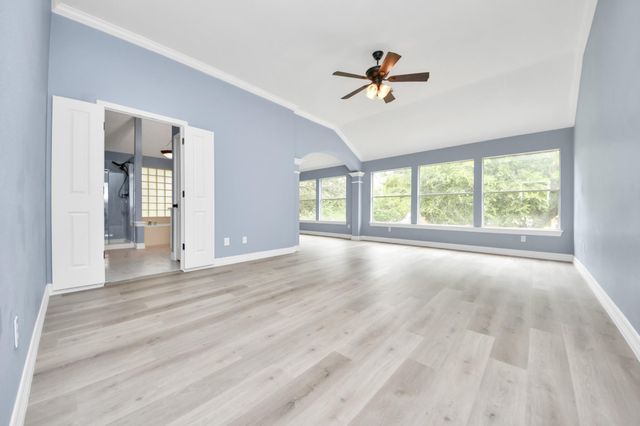 16203 Broken Timber Circle, Houston, TX 77095