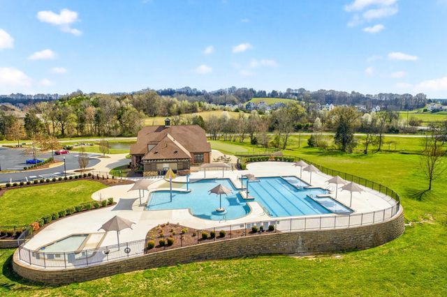 6794 Falls Ridge Ln, College Grove, TN 37046