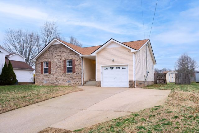 1325 Meredith Way, Clarksville, TN 37042