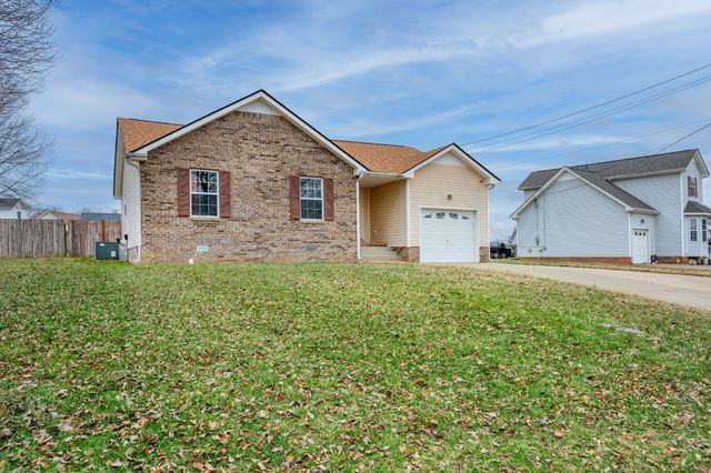 1325 Meredith Way, Clarksville, TN 37042