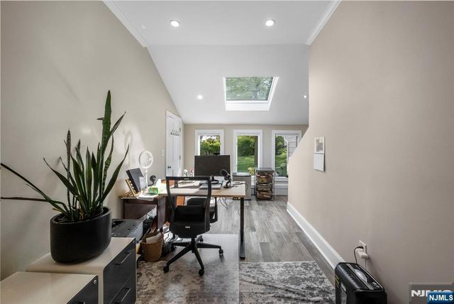 11 Homewood Way, Montclair, NJ 07042