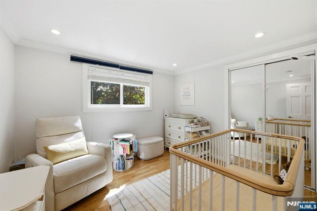 11 Homewood Way, Montclair, NJ 07042