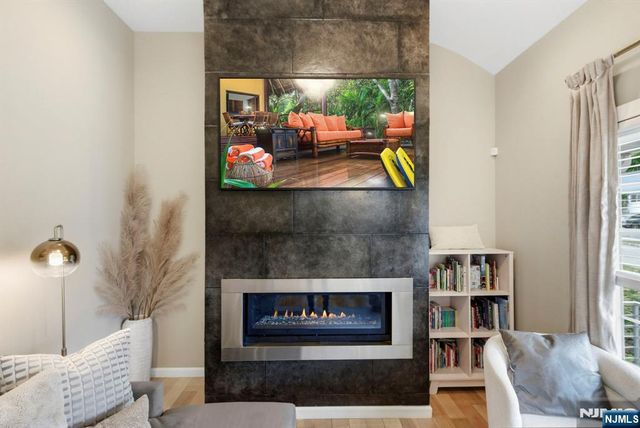 11 Homewood Way, Montclair, NJ 07042
