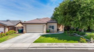 702 Sunset Meadow Lane, Bakersfield, CA 93308
