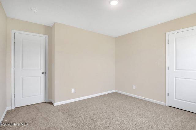 38 Coachman Lane, Autryville, NC 28318