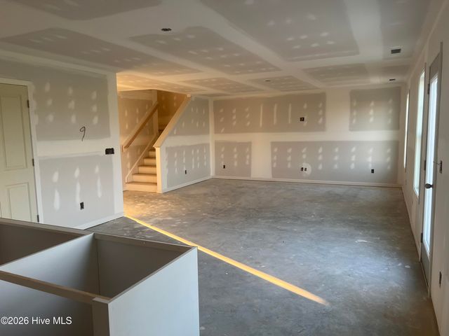 38 Coachman Lane, Autryville, NC 28318
