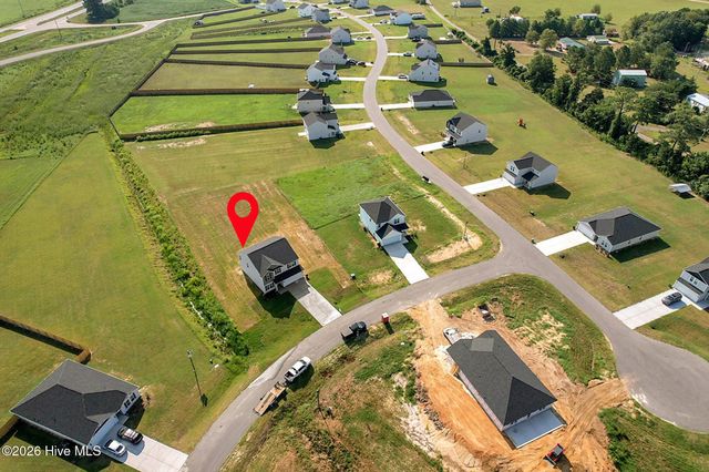 38 Coachman Lane, Autryville, NC 28318