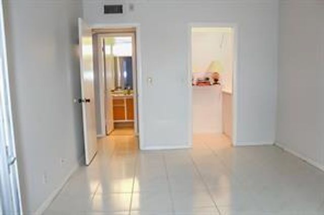 2035 Ventnor H 2035, Deerfield Beach, FL 33442