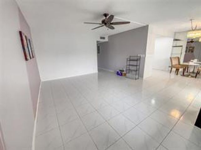 2035 Ventnor H 2035, Deerfield Beach, FL 33442