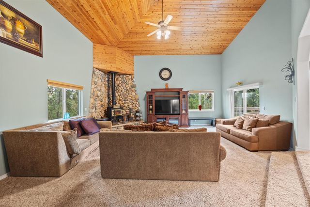 3755 Kincade Dr, Placerville, CA 95667