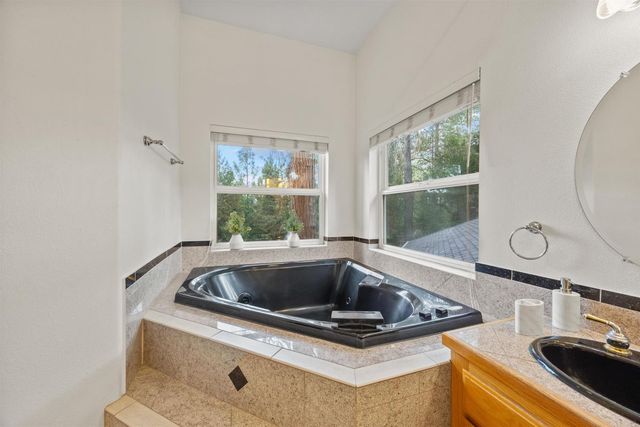 3755 Kincade Dr, Placerville, CA 95667